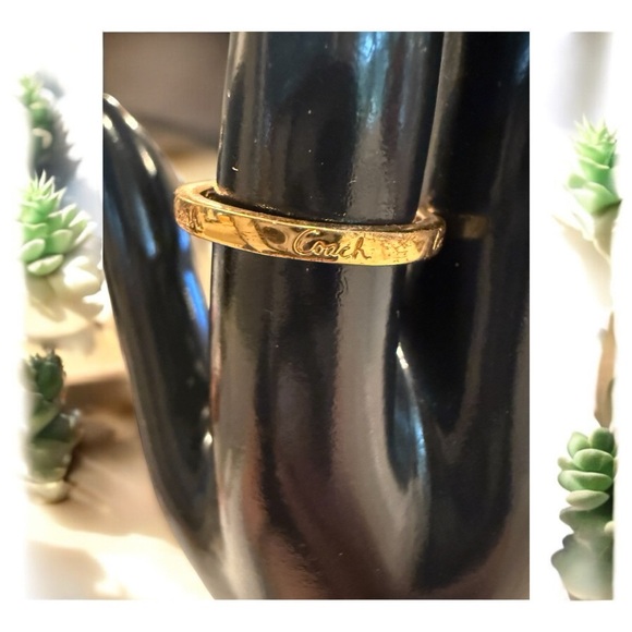 Coach gold tone ring with Coach brand size 7 - Picture 2 of 4
